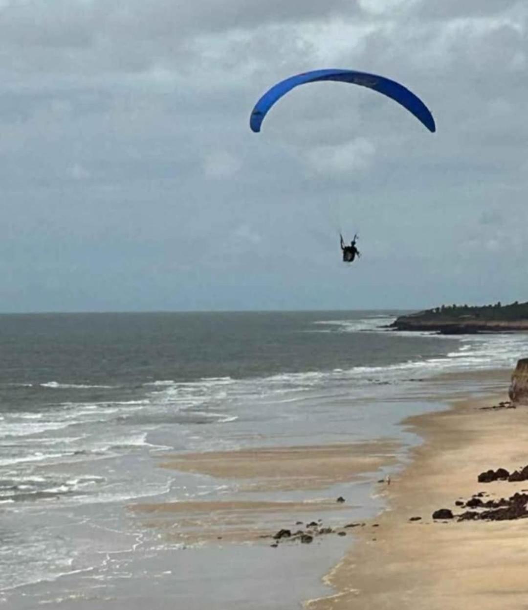 Casa Na Praia Com Piscina Costa Dourada Екстер'єр фото